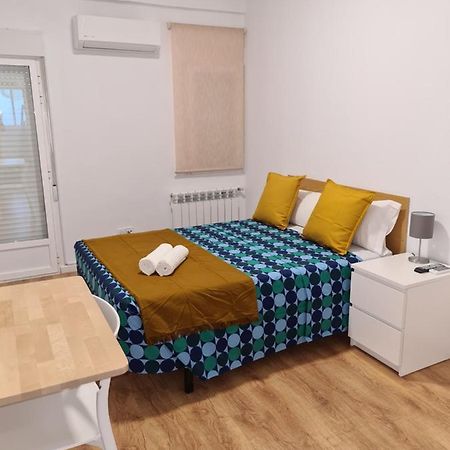M-A Rooms Star Hostal Madrid Luaran gambar
