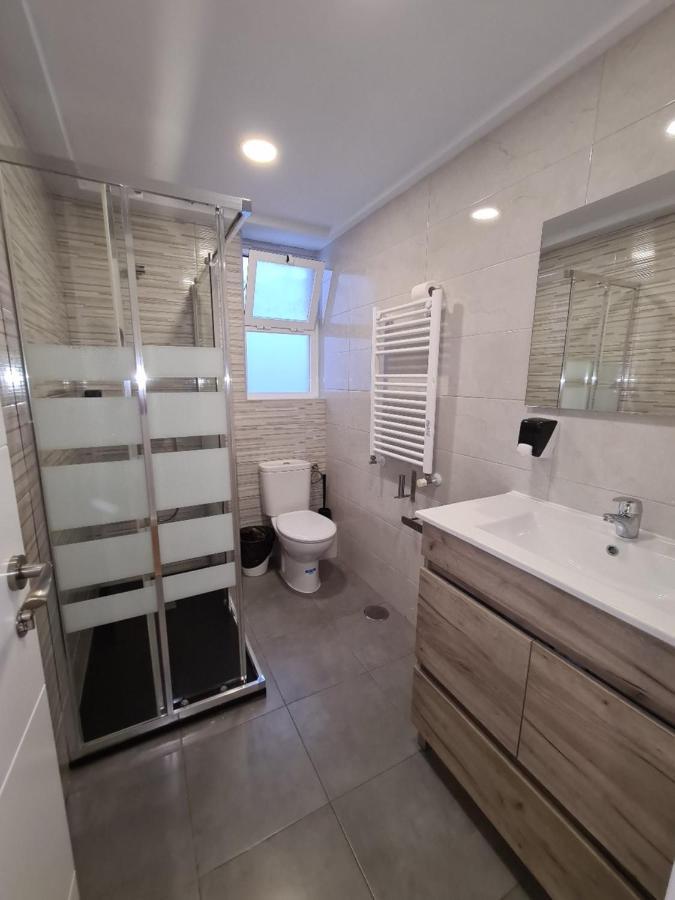 M-A Rooms Star Hostal Madrid Luaran gambar